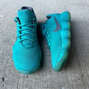 Nike‎ Hyperdunk 2017 Low Beijing promo sample Rare Men's size 7.5